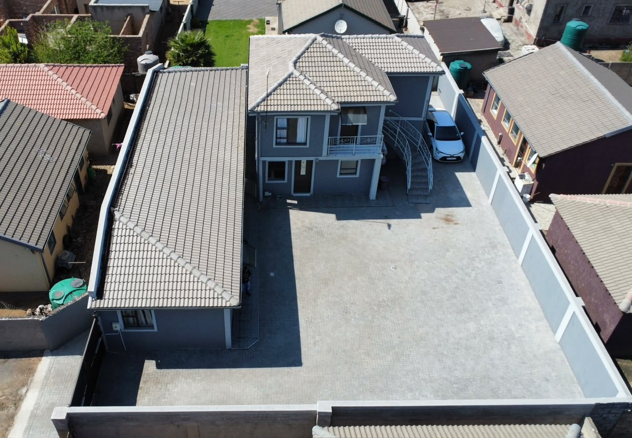 Secure walled parking from above